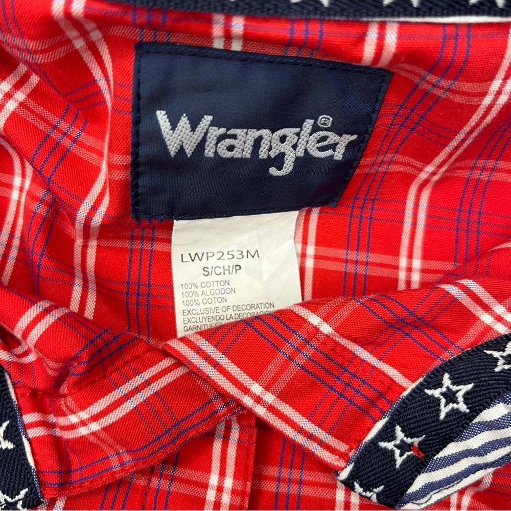 Wrangler button shirt - Picture 7 of 8